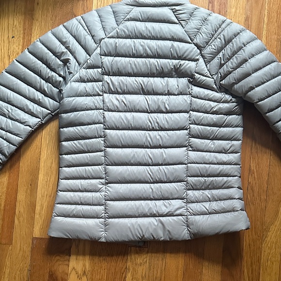 Patagonia W’s Downs Sweater Jacket - Picture 5 of 6
